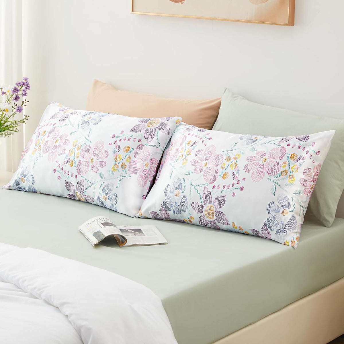 Satin Pillowcase for Hair and Skin Queen - Flower Silk Pillowcase 2 Pack 20X30 Inches - Satin Pillow Cases Set of 2 with Envelope Closure